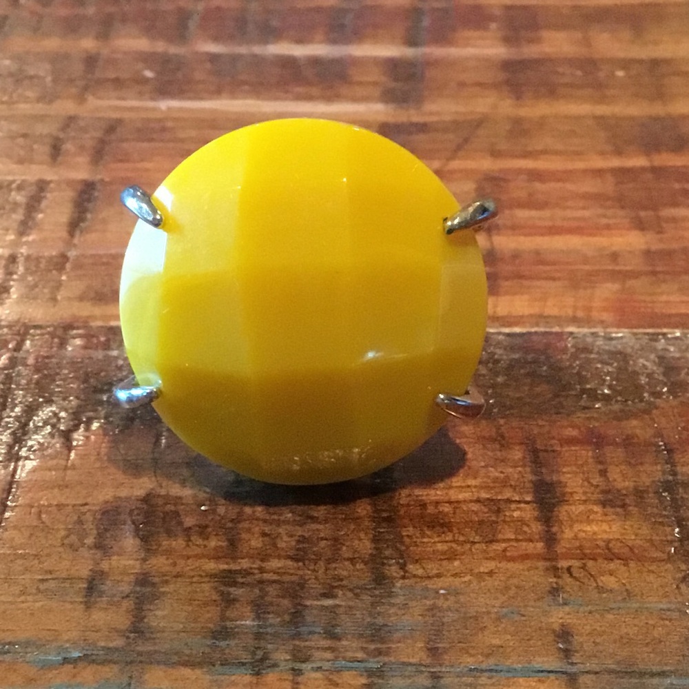 Kendra Scott Yellow Rana Cocktail Ring - Picture 2 of 12